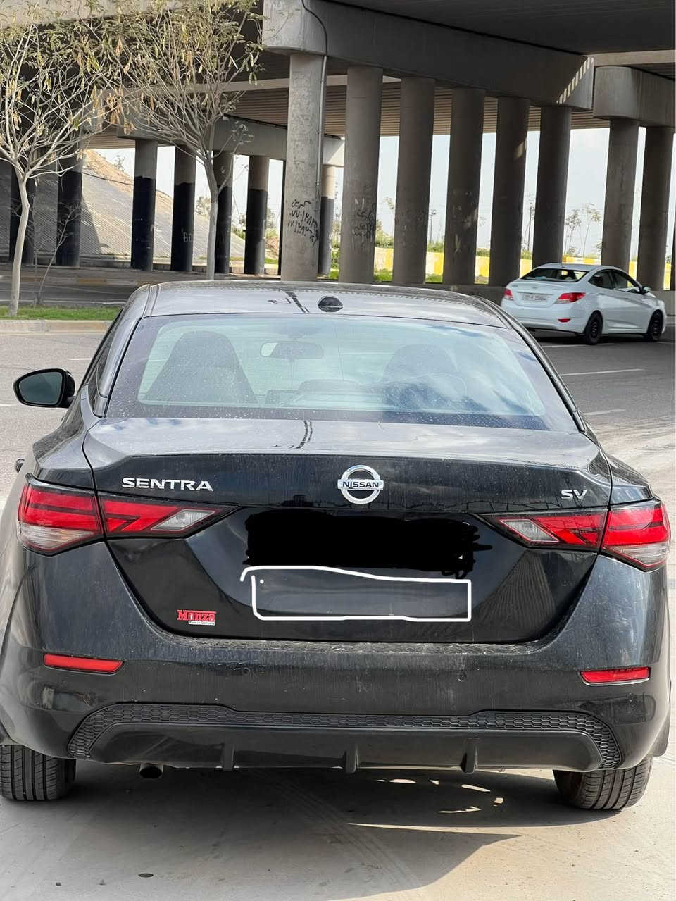 نیسان سینترا مودیل ٢٠٢٣ موصفات SV ماشی ٦٣ الف کم بدون حادث یعنی ایرباک سلیم بس جوە رقم مؤشر بی صبوخ بدون دواخل بدون حادث هم و باب سکن شبر بارد بدون فتح یعنی سیارە نضیف 
مواصفات:-
رادار 
کامرا 
حساسات کدام 
و ورا
تحکمات استرین 
بسمە 
سعر ١٤٨ بی مجال بسیط 
مکان کرکوک 
***********
کوبون بنزین هم بی كركوك, العراق
