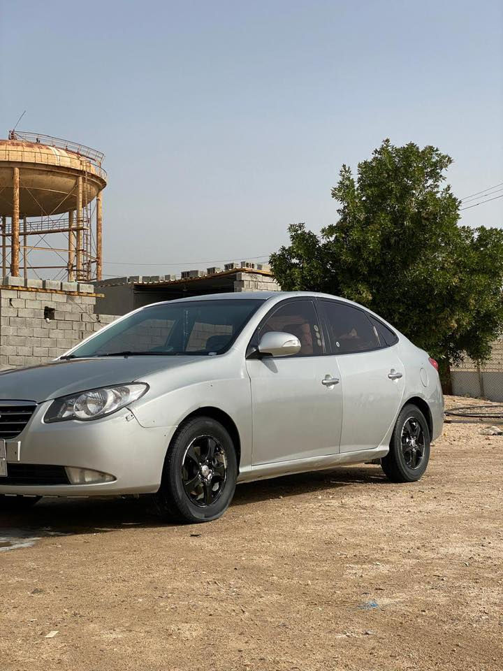 سلام عليكم الانتره ادوات  2011  كصه جنطه س 36قفلل مكاني البصره ***********
