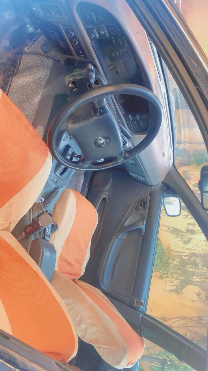 برنس بغداد إنكليزي موديل ١٩٩٤. محرك كير خير من الله السعر ٢٨ ورقة تليفون ***********
