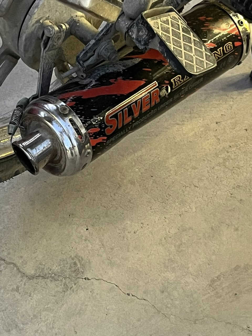 صالنصه رياضي صوت مرتب مو همجي الباك فاير بيها حلو + ببكورن بس يعجبك تسمعه و تقفيل الصالنصه براغي النكي مو سبرنكات يعني انسه التنفيس ترهم على كل الايراني + بوكس. + دايوان شي كلش مرتب السعر 35 ( عنواني بغداد_ الدوره)


**إذا كنت صاحب هذا الإعلان وتريد حذفه لأي سبب، رجاءا أرسل رسالة إلى الدعم الفني**