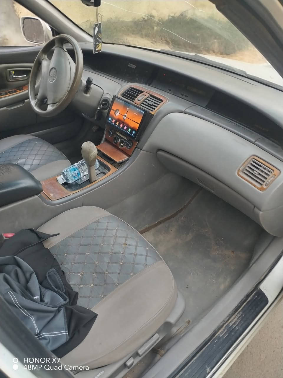 السلام عليكم افلون  ٢٠٠٠ كصه جنطه صبغ عام كير مكينة تبريد ثلج صدر امامي خلي جديد رقم بغداد دولي باسمي السعر ٥٨ بيهه مجال رقم الهاتف *********** العنوان بغداد الكرخ
