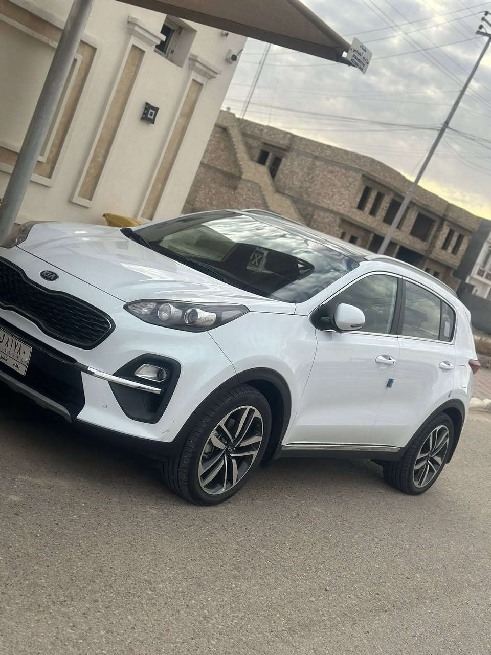كيا سبورتج موديل 2021 فول مواصفات 1/1 داخل قرميدي مكفوله كفاله عامه استقطاع مباشر مطلوبه سنتين للمصرف السعر 21 $ وبيه مجال الرقم ***********
