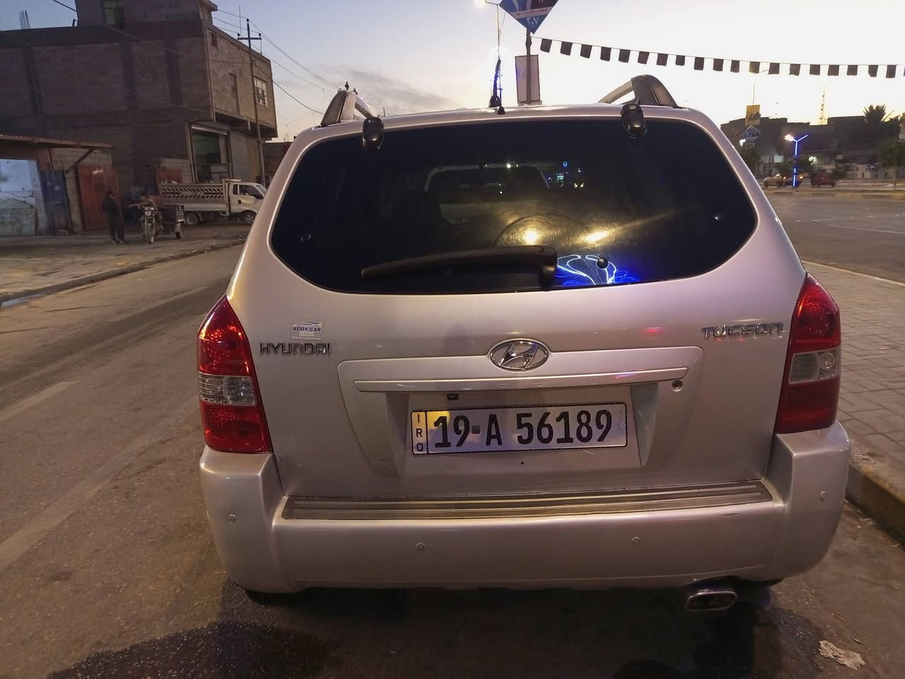 اسلام عليكم
توسان موديل 2009  خليجي رقم كربلاء بسمي 
حادث جاملغ وربع البنيد 
مكينه 2000 
السعر 105 
مكاني كربلاء ***********
