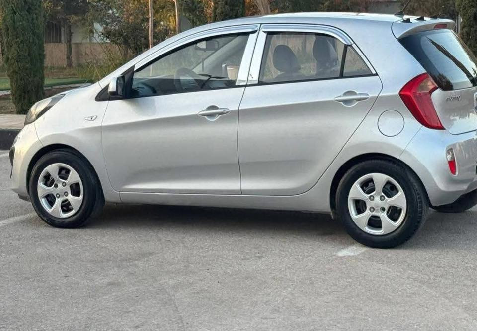 السلام عليكم 
للبيع 2020 
رقم بغداد 
سيارة مكفولة من كلشي 
السعر خاص اتصل وتدلل ***********
