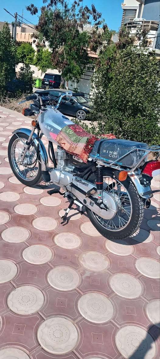 السلام عليكم نامه امتياز للبيع موديل 2027 صارلهه 20 يوم من طالعه من معرض 3 احرف باب اول مكفوله كفاله عامه  اوراق سكنر  سعر خاص مكاني كربلاء طويريج


**إذا كنت صاحب هذا الإعلان وتريد حذفه لأي سبب، رجاءا أرسل رسالة إلى الدعم الفني**