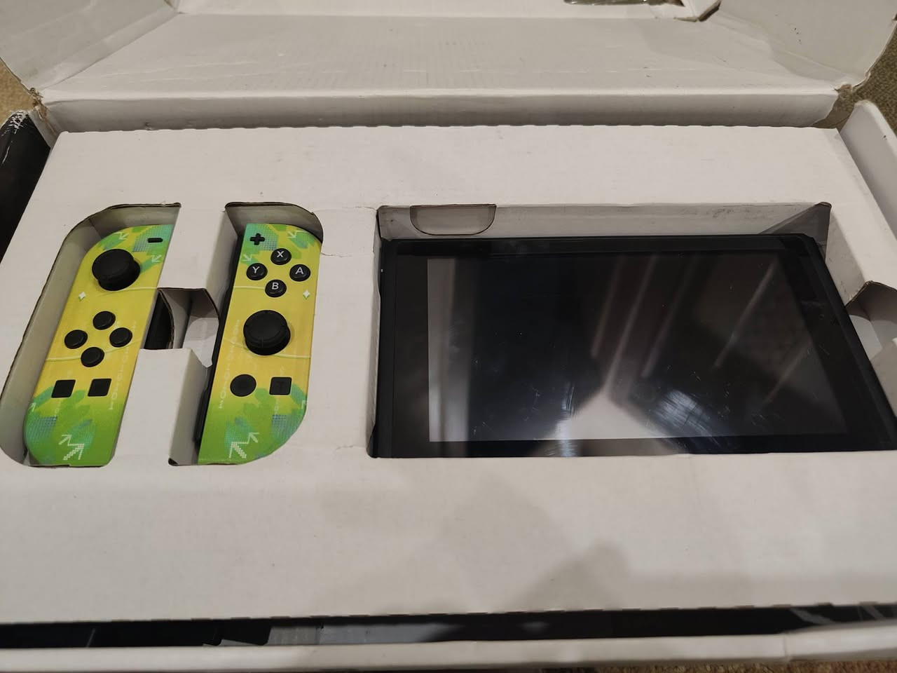 السلام عليكم
نينتندو سويج للبيع 
بلادي ممهكر وياه جوي كوين ار جي بي وكامل ملحقاته
السعر 180 وبي مجال


**إذا كنت صاحب هذا الإعلان وتريد حذفه لأي سبب، رجاءا أرسل رسالة إلى الدعم الفني**