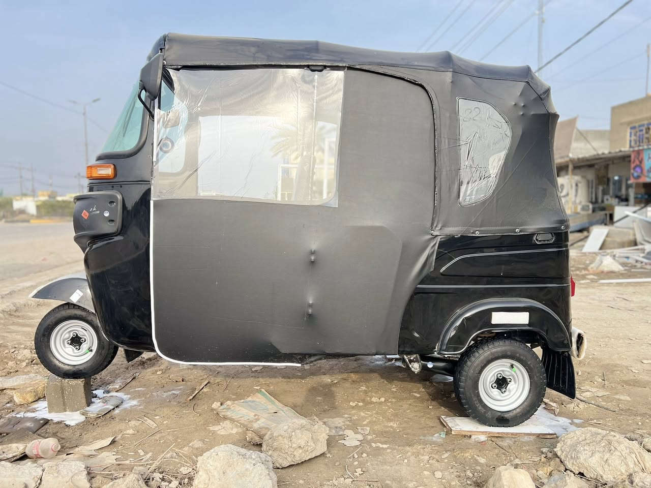 تكتك للبيع موديل 23 /11شهر تكتك مكفوله كفاله عامه من كلشي شرط مامدود عليه سبانه مكاني بابل الهاشميه رقم تلفون ***********
