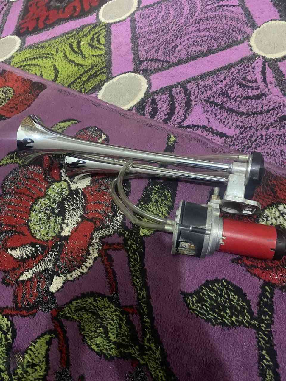 سلام عليكم هورن براد دكه سريعه مكاني حي اور تصال فقط ***********
