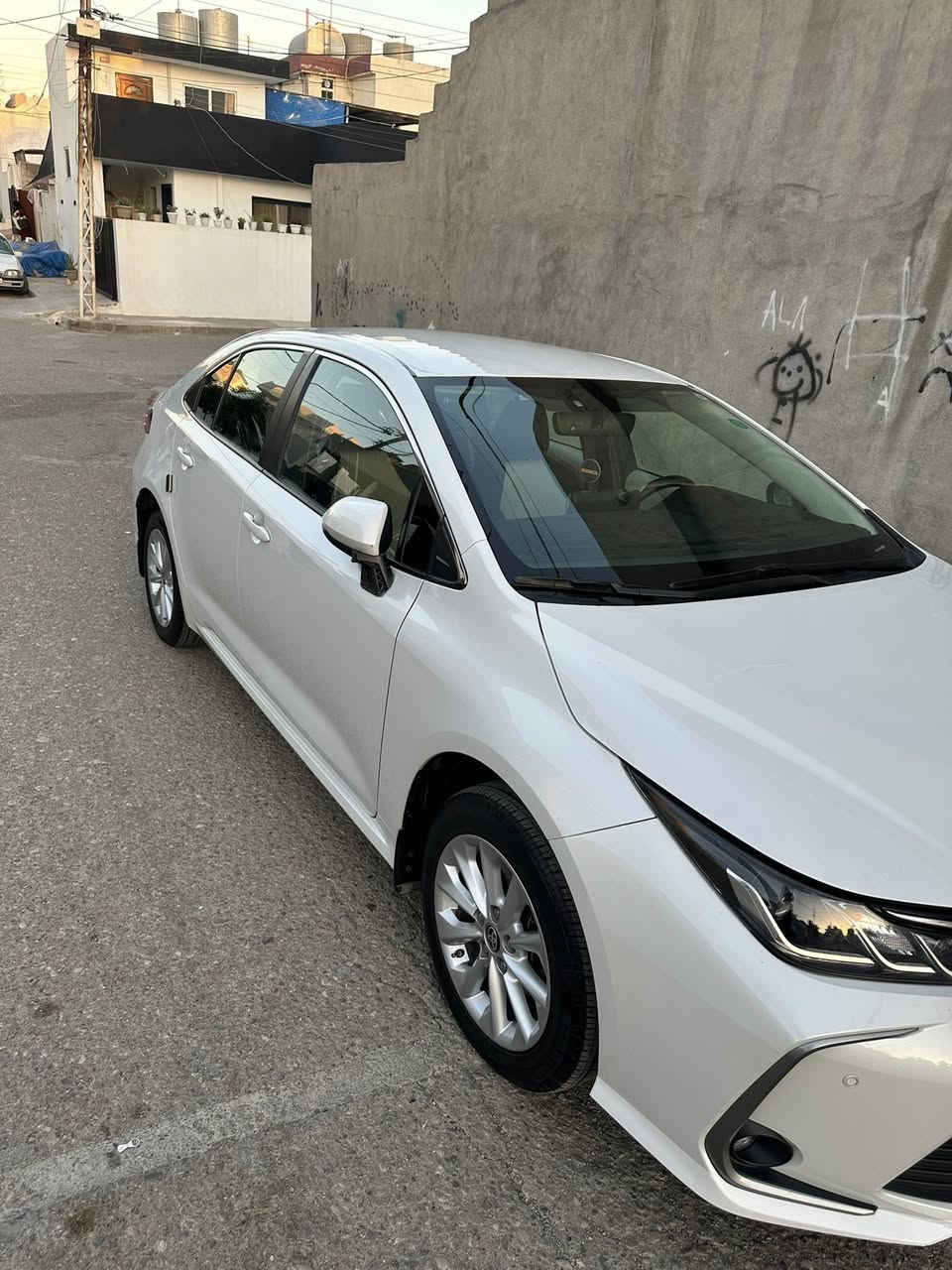 کرولا مودیل ٢٠٢٢خلیجی بنزین
٥٩٠٠٠ روشتووە زۆر جوان ماوەتەوە 
هیچی پێوە نییە 
١٦٣$ مەجال 
*********** ز.م
