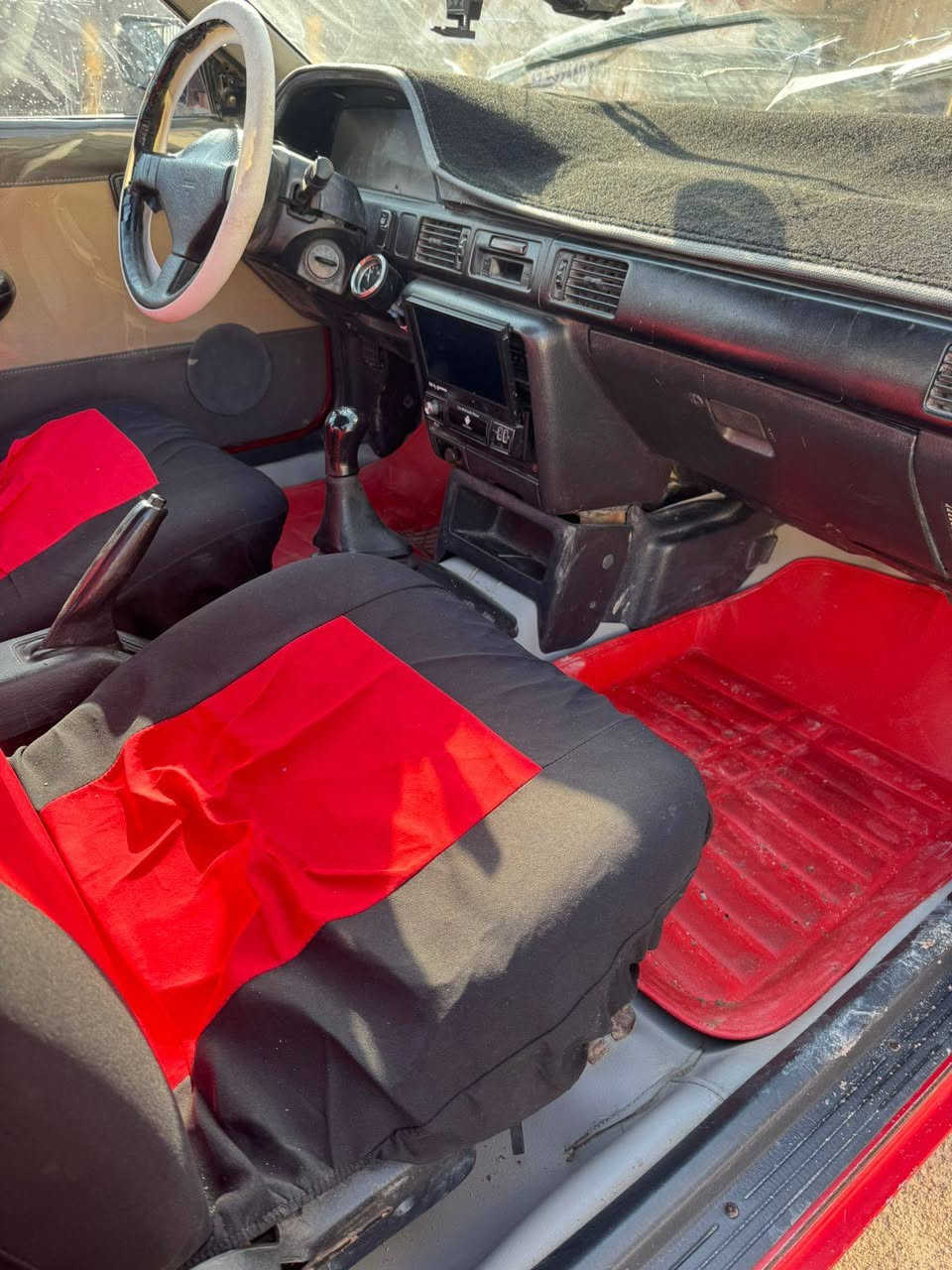 السلام عليكم
سياره مازده للبيع موديل. 91
رقم بغداد مشروع وطني. سنوية منتهيه
تخم تاير


**إذا كنت صاحب هذا الإعلان وتريد حذفه لأي سبب، رجاءا أرسل رسالة إلى الدعم الفني**