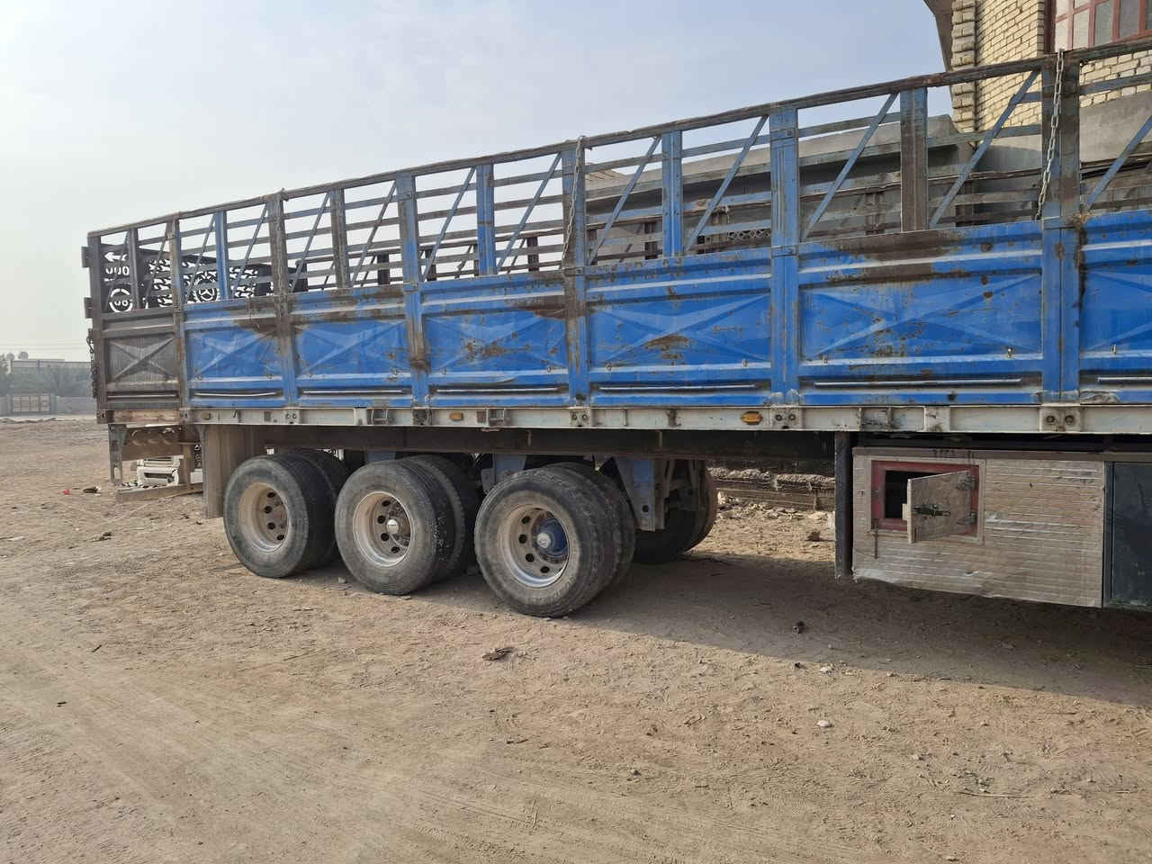 السلام عليكم للبيع كامله موديل ٩٥ محور طويل عربانه ١٣ و٦٠المانيه دناكير ١٤ شاصي ١٦ السعر ٣وربع وبيها مجال *********** مكان فلوجه
