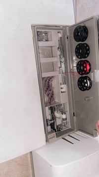 مكينة خياطة • حديثه • مستعمل قليل