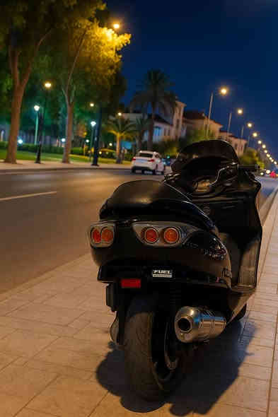 السلام عليكم شباب فورزه 8/0 للبيع ماشيه 14 الف  مكفوله كفاله عامه من محرك من كهربائيات من كلشي بيها نضيف تشغيله نكره سلف دهن موتل وبانزين محسن 
6 كير 4 تحويلات بيها نضام سبورت رياضي ونضام اوتوماتيك عادي كير شغال تريده كير او تريده عادي سايد بريك رياضي صلنصه رياضي صوته حلو ومو عالي مرتب ولايت زنون عالي وبيها سماعه بالجنطه ودراجه نضيفه بمعنى الكلمه مال جناي وصارله فتره نازله من معرض الخاص مفتوح ورقمي واتس *********** عنواني بغداد 🌹
