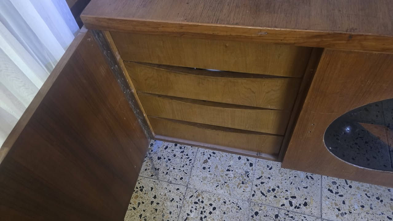 بوفيه صاج داخل خارج بلوك السعر ١٠٠


**إذا كنت صاحب هذا الإعلان وتريد حذفه لأي سبب، رجاءا أرسل رسالة إلى الدعم الفني**
