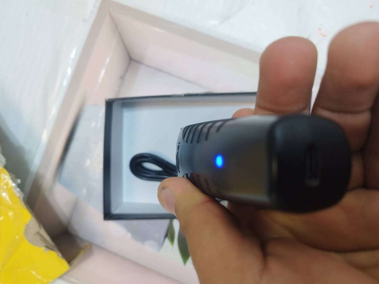 السلام عليكم
مكينه بهذا الشكل... 20 الف مع التوصيل


**إذا كنت صاحب هذا الإعلان وتريد حذفه لأي سبب، رجاءا أرسل رسالة إلى الدعم الفني**