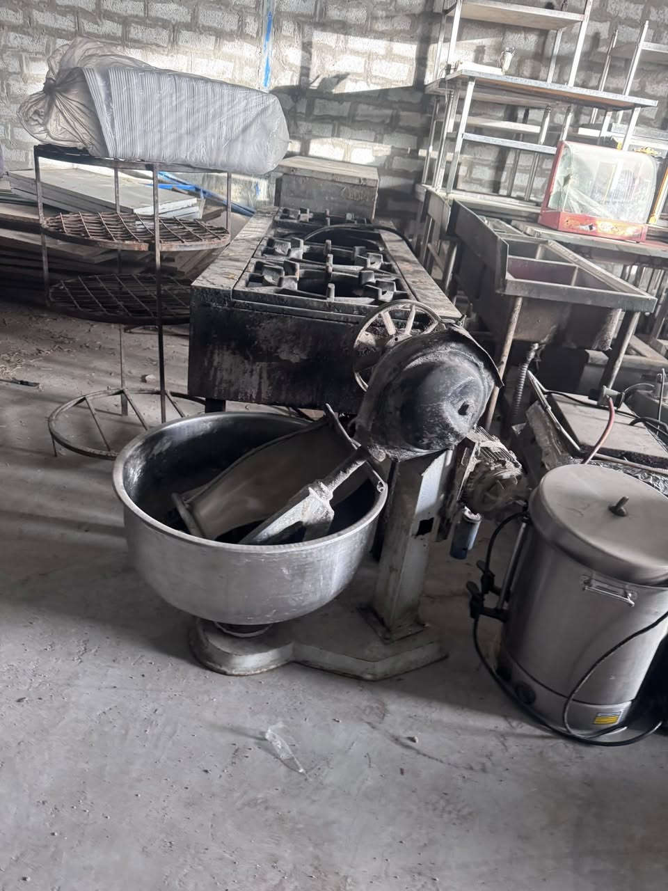 غراض مطعم كامل كلشي
باسعار مناسبه جدا جدا 

‭.  
0788 721 1777‬

تصل واتسب 
صفحه مكلفه بالنشر
