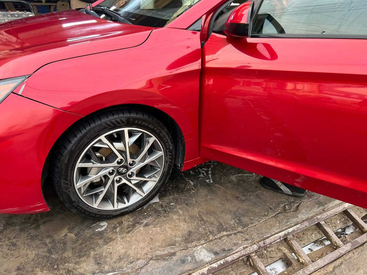 السلام عليكم النترا 2020 بغداد بسمي فول مواصفات بصمه فتحه لد امامي خلفي ويل دعايه مانع انزلاق مانع انحدار مود درايف حادث بنيد فقط السعر 135 وبيهه مجال بسيط *********** مكاني بغداد
