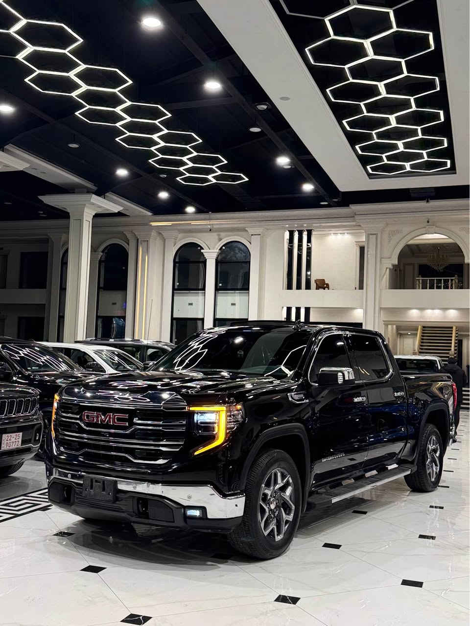 بيكاب جمسي سيرا وارد امريكي شكل جديد موديل2024 محرك V8 سلندر5.3 مواصفاتSLTپلاس يعني فول فول
شاشه جبيره شاشه بلكامل الكتروني بصمه شغال‌عن بعد 
فتحه سلايت كشنات خزن كشنات جلد كشنات كهربائي كشنات تتفيه🔥كشنات تبريد❄️استيرن‌تتفيه🔥كشنات
خلف تتفيه🔥بريك بصمه موبايل📱وايليس‌تبريدمركزي
كاميرات 🎥 خمسه٣٦٠ امامي وجانبيات وخلفي اشاير مريات رادار جانبيات رادار امامي حساس امامي حساس خلفي بدي كهربائي استيرن كهربائي لايت ليد زينون ويل كروم تحكم استيرن تحديد سرعه باب جبير بدي قصير يعني مرغوب سياره بعد هوايه مواصفات بيها سياره مكفوله من اي نواقص كله بشرط ضرر بدي تبديل شريكه وباب خلف تبديل شريكه يعني سياره بدون صبغ فقط بين باب وبدي بيها اشويه صبغ بجم كبس ارباك استيرن وبرده سياره بدون اي نواقص حتا لو برغي بشرط بدون تعديل بدون بقسات كله بشرط سياره ماشي ٢١ الف مكان سياره إربيل شريكه ابو ظبي كارس سياره بيع ومراوس   سعر. 377$🔥😳

*********** وتساب. 
***********. أربيل, العراق
