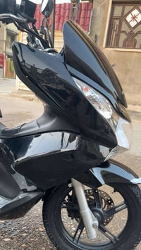 دراجة PCX • جيل أول • المدينة بغداد