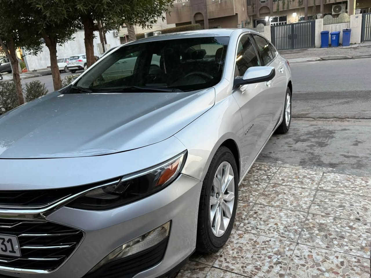 للبيع ماليبو ( 2022 ) LT
مكينة 1.5L توربو 

رقم اربيل بأسمي

ماشية  70 الف كيلو  
-بصمة + تشغيل عن بعد 
-هيترات الكشنات وكرسي كهرباء 
-تحكمات ستيرن + مثبت سرعة 
-مانع انزلاق 
-اوتو ستوب
-شاشة + بلوتوث + واي فاي وكار بلي 
-كامرة خلفية 
-مداخل شحن 
-تبريد قطعتين 
-هاند بريك بصمة  

حادث السياره دعامية فقط وطلع بيها كلير 3 قطع من امريكا وسونار موجود بصور 

السعر : 11.500$      115 ورقه 

مكاني بغداد حي الجامعه 
للاستفسار 
***********
