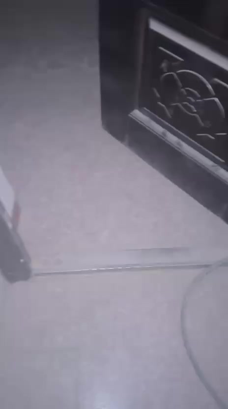 شقه معزوله  طابق ثاني. لل ايجار العنوان الكراده. داخل بل فرع مال مجمع ليث شقه مرتبه نضيفه. اسواق يمك خدمات كامله.  اجار 550 الاستفسار الاتصال على الرقم ***********
