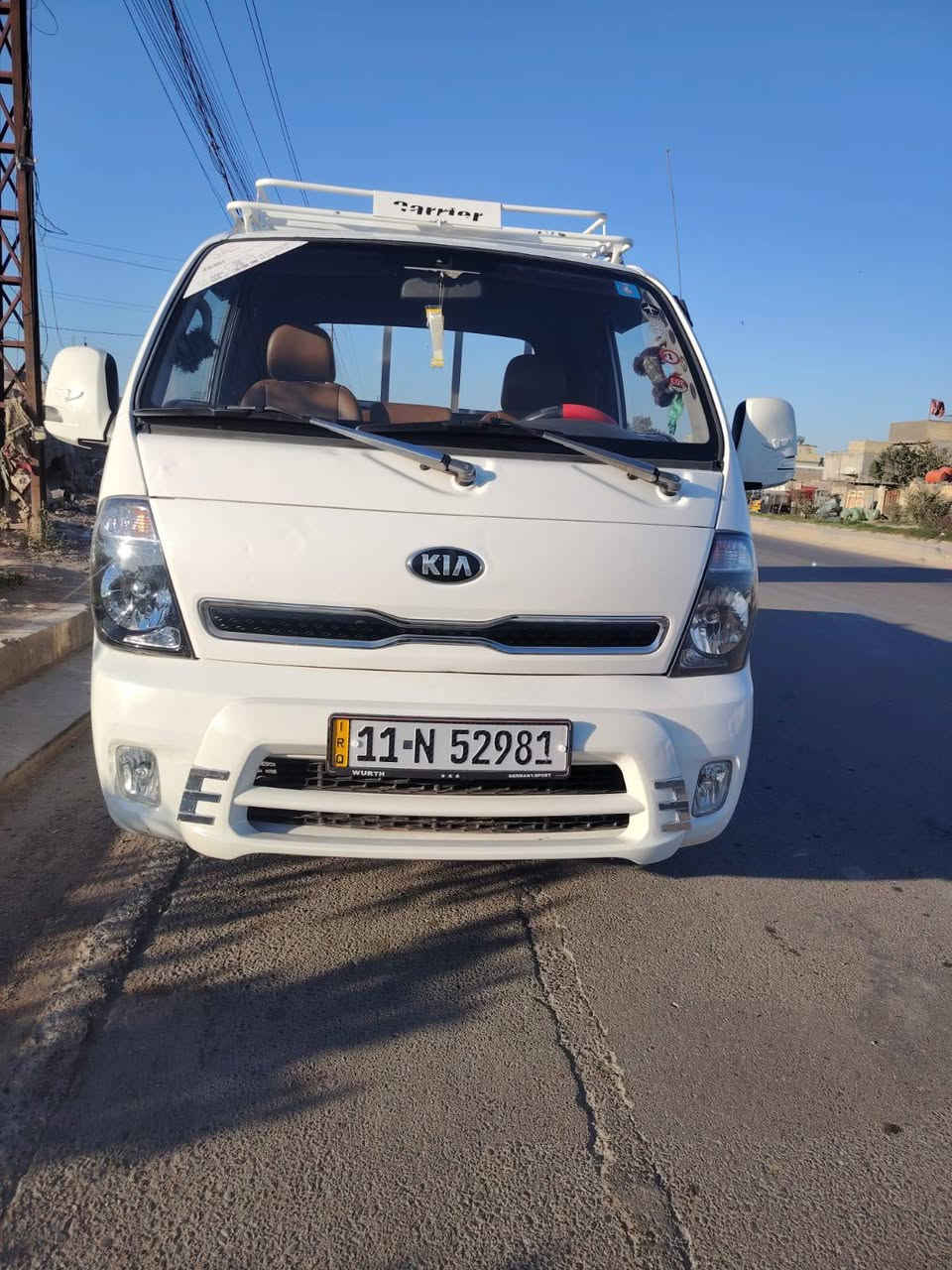 سلام عليكم سياره البيع موديل 20  راقم بغداد دوالي بيه صبغ بس الربع فقط تخم تاير كشنات جلد كهربيات كله شغاله دوشمه جديده سعر 120 وبيه مجال مكان بغداد
***********
***********
