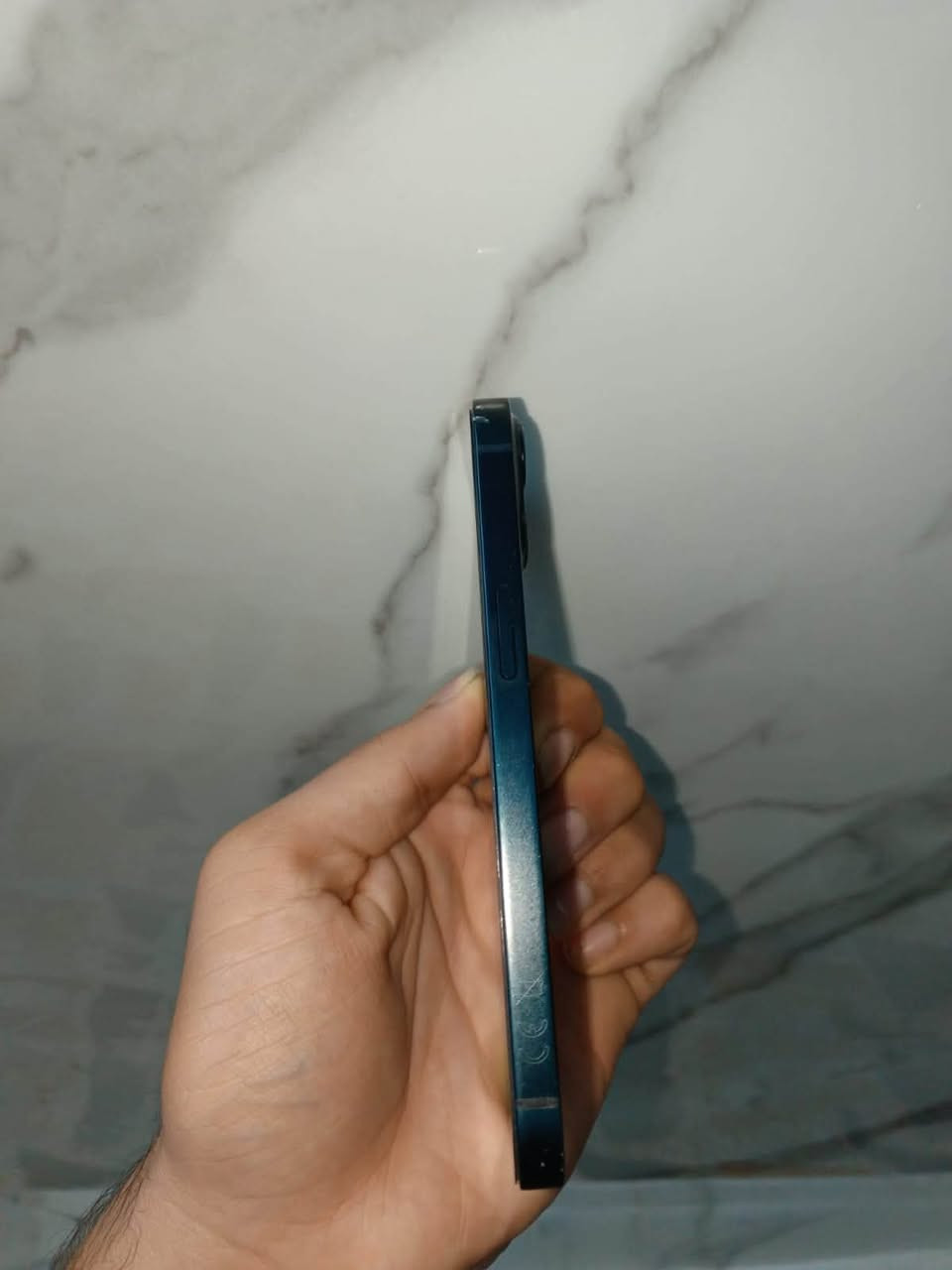 السلام عليكم
جهاز ايفون ١٣ كامرتين📱

مكفول💯

ما داخل اي صيانه جهاز يخبل 🔩

كارتونه وكل ملحقاته ويا الكيبل الاصلي مالته بي صفحه وحده تشتغل وانطيك هم كيبل شغال صفحتين كلشي مابي🤩

جهاز بي فقط خدوش بسيطه ما ماثره☑️ 

شوفت عينكم كلشي موضح بلمنشور حته وصل الشراء عندي تاخذه مشتري من الصدرين 🔥

مكاني بغداد مدينة الصدر 🏠

للاستفسار *********** واتساب فقط 📞

مو شراي لا تجي👋🏽
