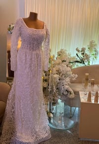 فستان عقد • جديد نضيف • مناسب وزن 50-70