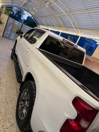 سيلفرادو Z71 • ٨ سلندر ٥٣٠٠ • ٩٠٠٠٠ كم