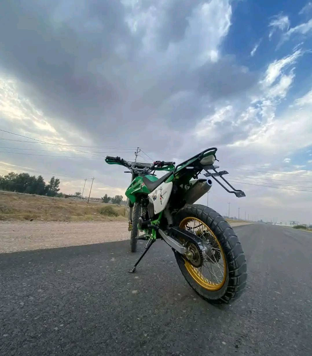 دراجه قفاز للبيع
موديل 25 
مكينه شلعه معدل خير من الله
المكان ديالى بعقوبه 
الخاص مفتوح 
الرقم *********** 
السعر خاص
