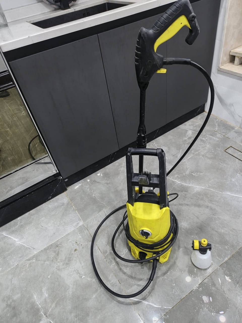 فاره مال ماي غسل سيارات للبيع 85الف وبي مجال شرط شغال 
التواصل خاص لو رقم ***********
