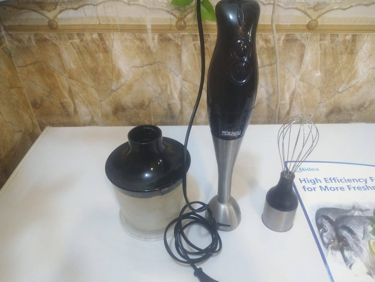 محضرة طعام +هاند بلاندر+خفاقة بيض او لبن مستعمله شي قليل
السعر ١٨الف فقط


**إذا كنت صاحب هذا الإعلان وتريد حذفه لأي سبب، رجاءا أرسل رسالة إلى الدعم الفني**