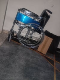 كرسي ذوي الاحتياجات • جديد