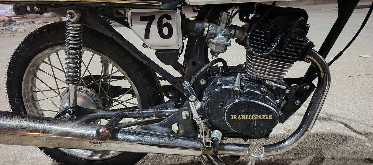 اربعه كير زرنكي شوفة عينك دراجه نضيفه ومرتبه كلش تعمير شاصي 2015 كلك مكفوله سعر ٢٩٠ مكان كربلاء حي النصر قرب القوس متواجد فيس واتساب واتصال ***********
