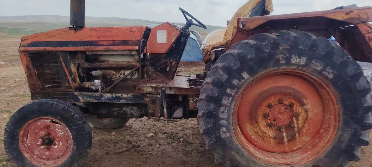 تركتر عنتر للبيع لتواصل ***********
***********
