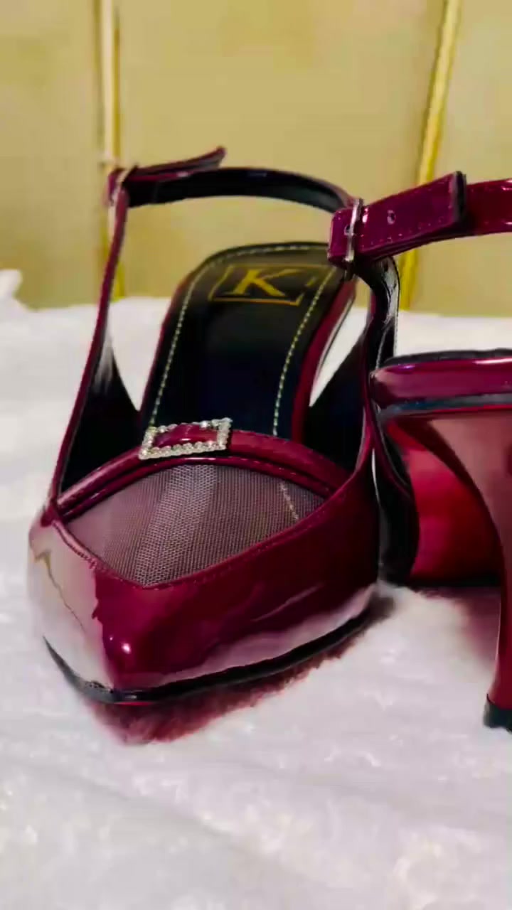 تخفيضات 🥳🥳🥳🥳🥳🥳
كعب انيق ومميز قطع اخير .....السعر10
@إشارة


**إذا كنت صاحب هذا الإعلان وتريد حذفه لأي سبب، رجاءا أرسل رسالة إلى الدعم الفني**