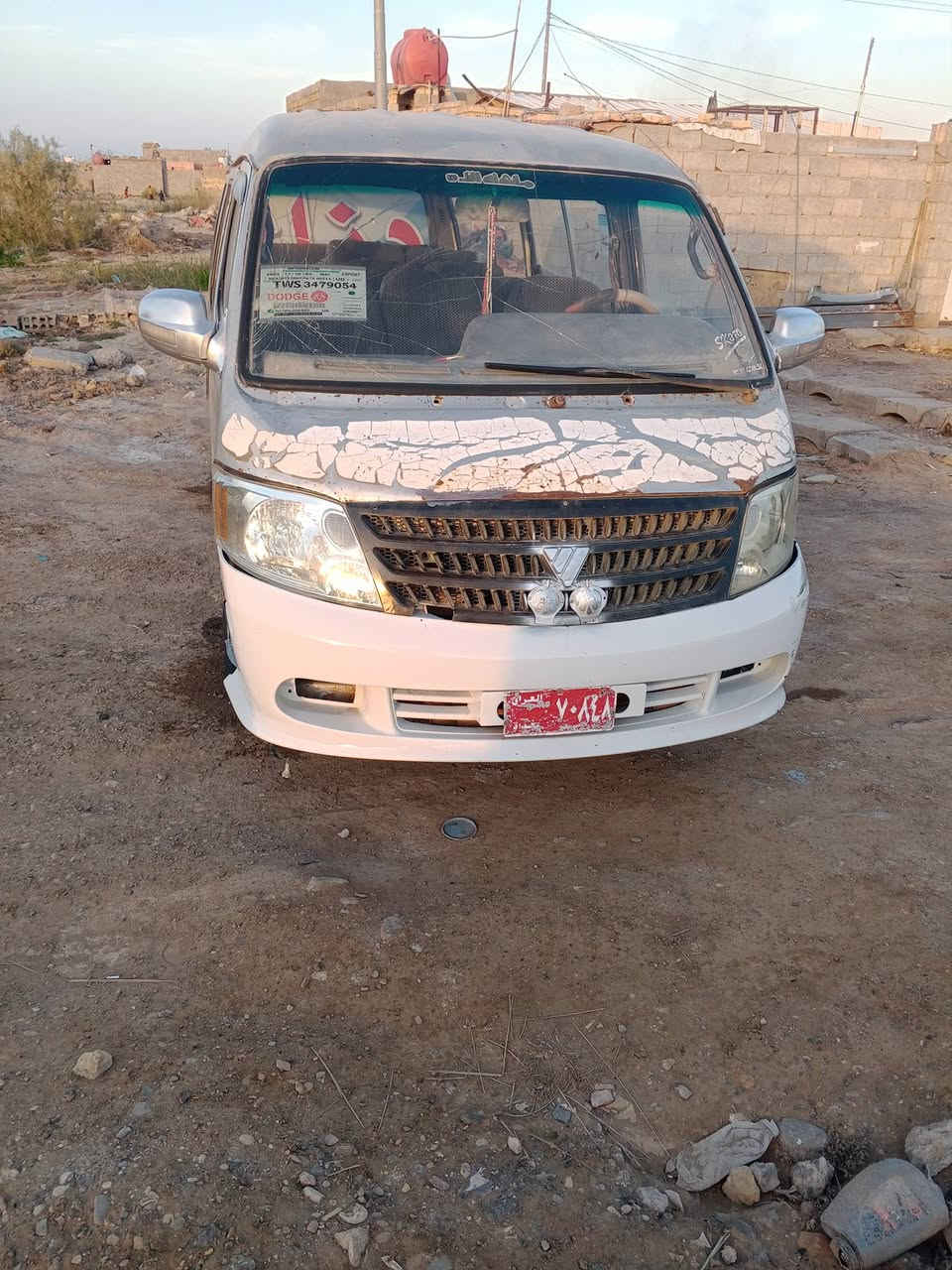 سلام عليكم فتون للبيع موديل ١٠ سنويه عضم عاج راعيه ما اندله اتكفل من سرقه وعشاعر فقط مكينه وكير واكسن حلوات سياره بلاديه وحلوه السعر ١٥ وبيها مجال مكان واسط ***********
