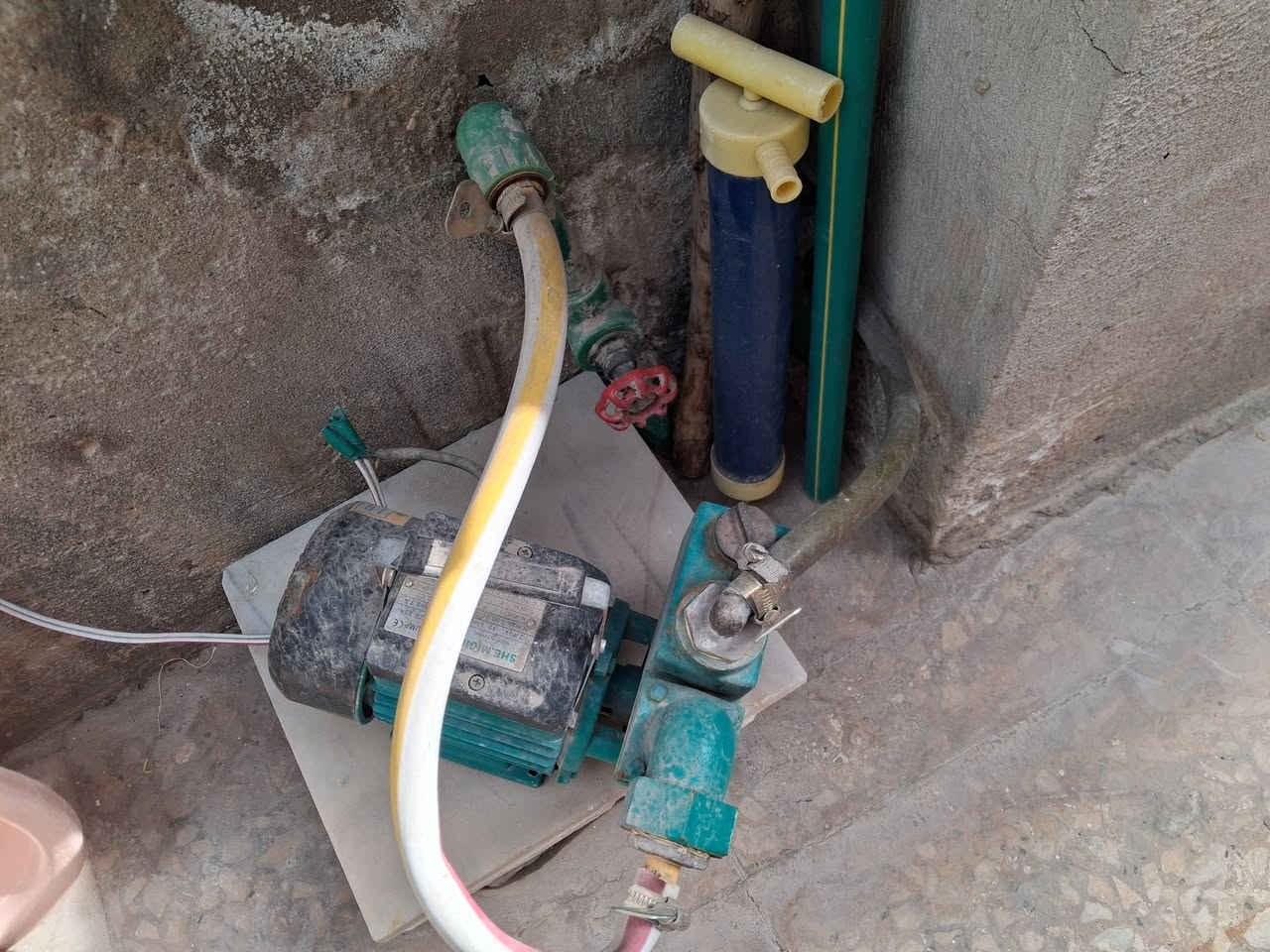 السلام عليكم براد شغال و نظيف كلش ٥٠
ماطور مي كلش سحبه قوي ٣٠ 
غساله اتوماتيك ٨ كيلوات كلش نظيفه ١٢٥
مكاني الامين الثانيه كلش مستعجله عليهم


**إذا كنت صاحب هذا الإعلان وتريد حذفه لأي سبب، رجاءا أرسل رسالة إلى الدعم الفني**