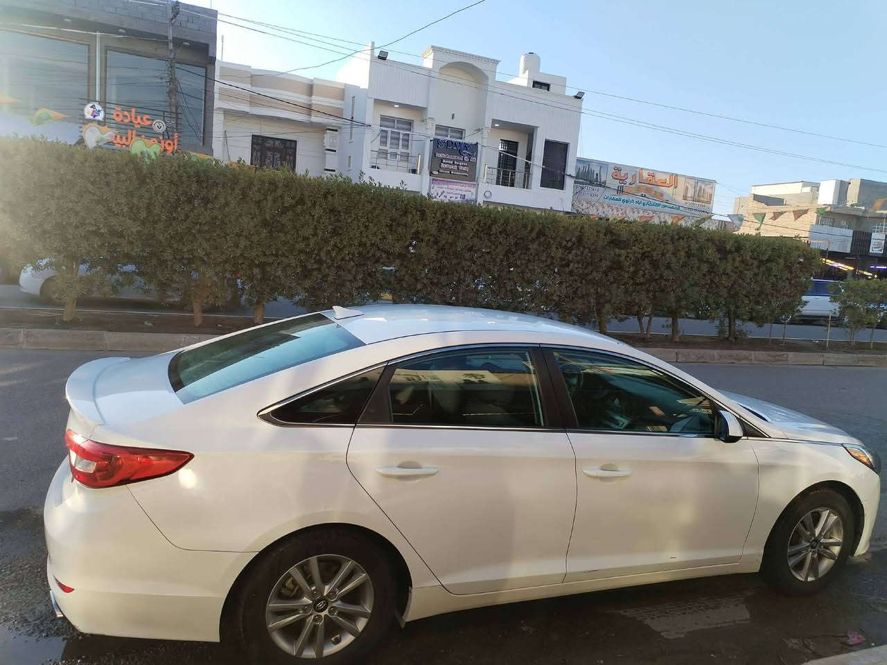 السلام عليكم.... سوناتا ٢٠١٧ للبيع... أمريكي محرك ٢٤٠٠
كلين بدون حادث... كشر الصبغ  بالقماره شويه وبعده على وضعه... السوناتا الأبيض كله هيجي
رقم انبار. بأسمي تحويل مباشر
كير محرك مكفول ممفتوح
تبريد وكهربائيات جاهزه
تخم تاير ويل كب

سياره جديده مابيه اي نقص
السعر (١٤٨) وبي مجال
مكاني الفلوجه غير متواجد عالفيس اتصل وادلل
***********
***********
