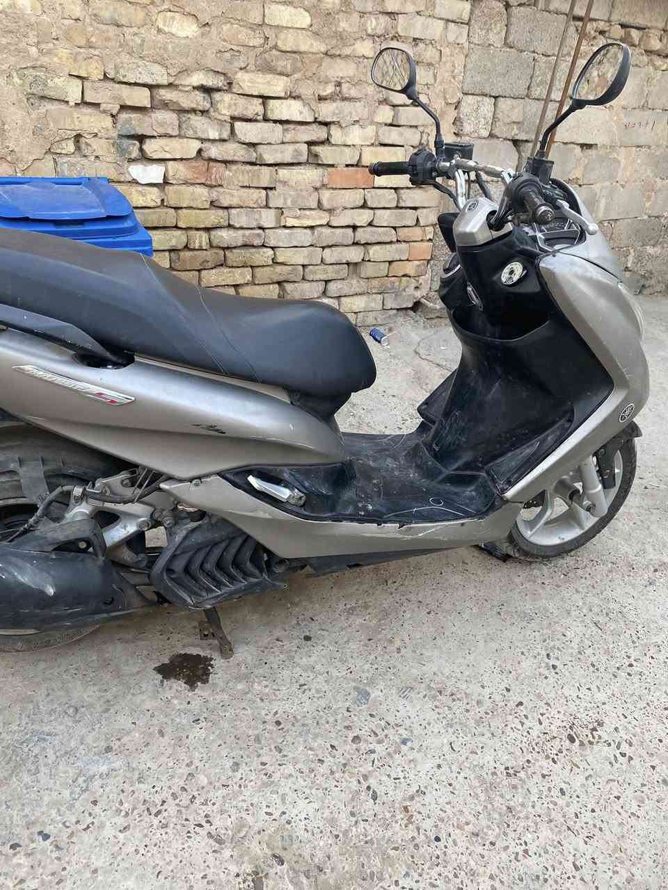 السلام عليكم ماجسته اس للبيع دراجه خير من الله نقصها فقط البارحه صار بيها كازكيت وتاير خلفي فقط سعرها900 وبيها مجال للطيبين


**إذا كنت صاحب هذا الإعلان وتريد حذفه لأي سبب، رجاءا أرسل رسالة إلى الدعم الفني**
