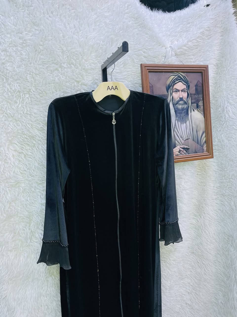 زبائننا الكرام وفرنالكم صايات بتصاميم مختلفه 
موديل احلى من موديل 
وبسعر 🔥🔥🔥🔥🔥20 الف فقط
20 الف فقط توصيل 6 الف محافضات 
مركز الناصريه 3 الف 
للتواصل متوفر 
*********** وتساب مفتوح
ملاحضه : توصلك القطعه اذا مو نفس الصوره ترجع بيد المندوب وشرط خامه اصلي
