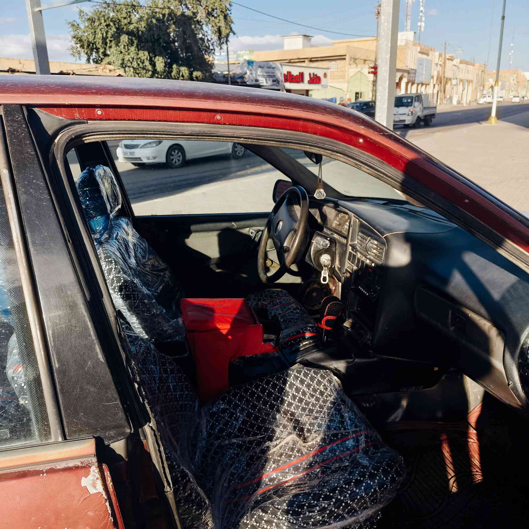 اوميكا 1991
محرك ابلادي 6    2.6
كير شرط محرك بي صرف 
ويل خليه بلادي 
رقمها كركوك فحص بيها اوراق و سنويا كامله ابيعها بدون اتكفل بيها دوله و عشائر 
مكانها تكريت فلكة الفرسان 
السعر 12 وبيها مجال حك الجيه 
رقم الهاتف ‏‪***********‬‏
