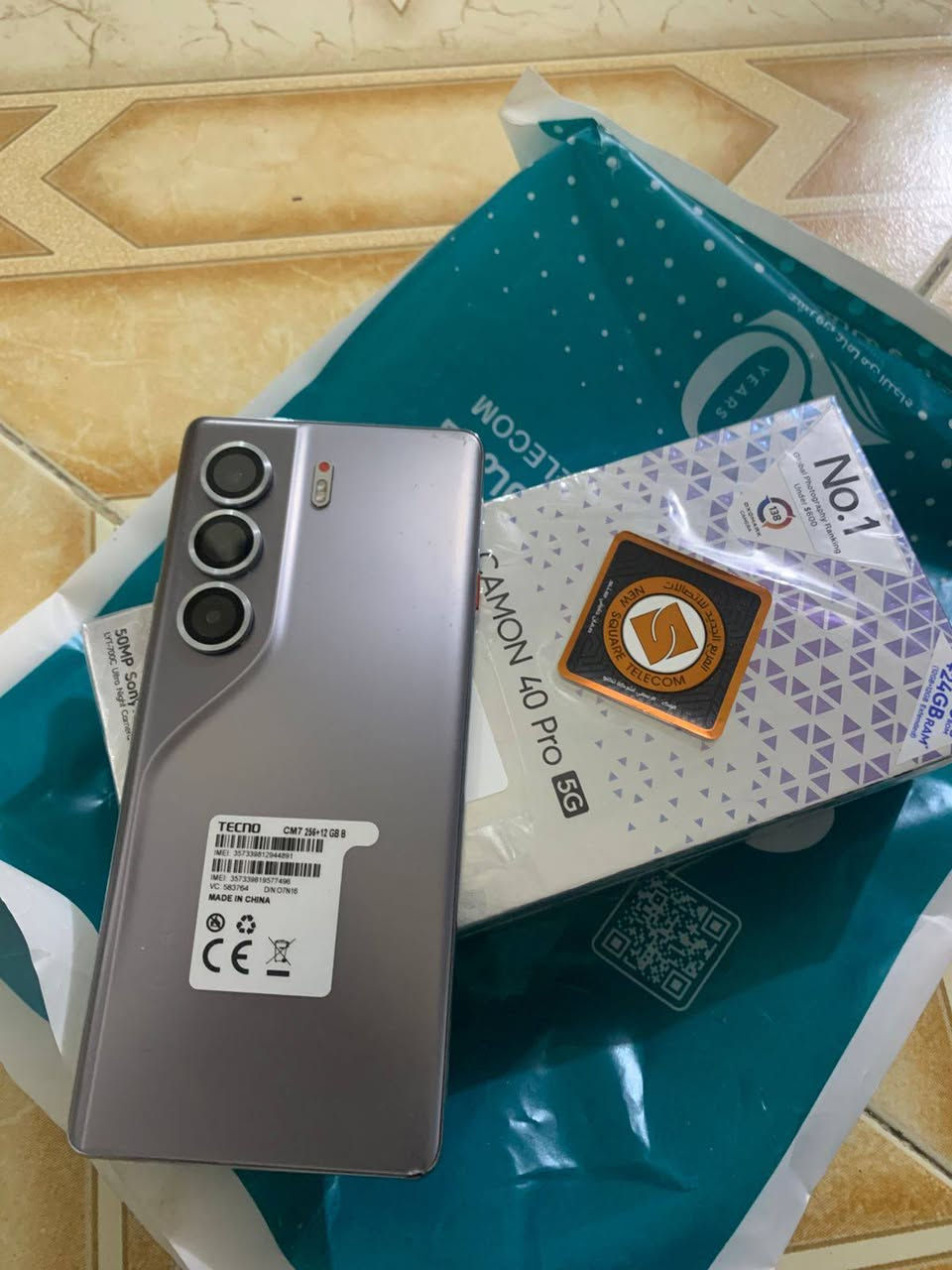 تكنو كامون 40برو 5g ذاكره 256 رام 12 اعله مواصفات 
الجهاز عله ايدي ماخذه من كلمات المصطفى قبل شهرين 
مكفول فقط بي رصعه وحده فقط والجهاز محافض علي مخليله لصقات مال عدسات كامره من اول ماشتريته الشراي يتفضل خاص  السعر 300وبي مجال بسيط عنواني كربلاء ***********
