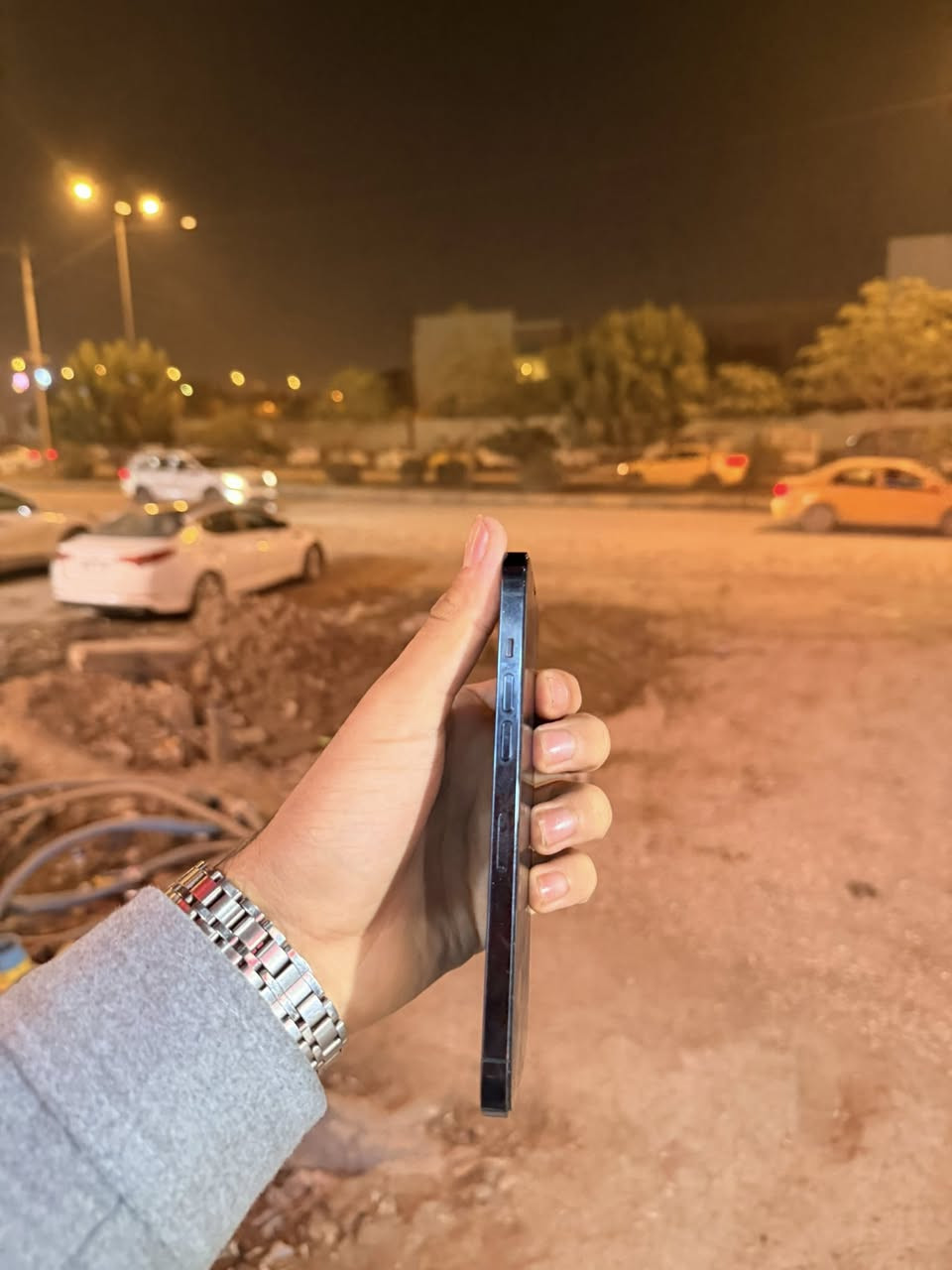 ١٢ برو ماكس للبيع 
بطاريه ٧٩
جهاز تاخذه ع فحص 
اكفلك ما مفتوح جهاز 
ذاكره ٢٥٦
السعر ٤٢٠ ألف بس 
مكان بابل 
للاستفسار ***********
