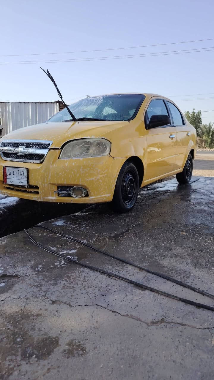 سلام عليكم افيو موديل 2010 اوتماتيك بيع او مراوس بكيه فقط مكان السياره السماوه 
السياره بيها ضربه قماره التكم سالمه مكينه 1600ام البوري 
مكينه جديده توني شادها وضفيره كامله  كير شرط 
كهربائيّاتها كلها شغاله 
حداديه نص ونص 
تبريد مايشتغل 
سنويه ساقطه من 20
مشروع وطني مالكها بغداد يداور ثاني يوم 
عليها هيه 300الف وغرمات 150الف عل مشتري ابيعك هل موجود الك مداور يمي فقط 
سعرها 30قفل قفل 
***********
