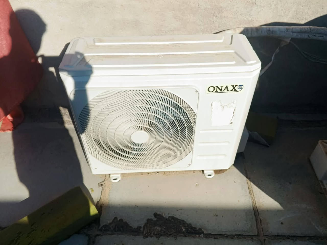 سبلت طنين وثلث شغال بس نقص غاز  عنوان بغداد سعر ***********
150سعر
