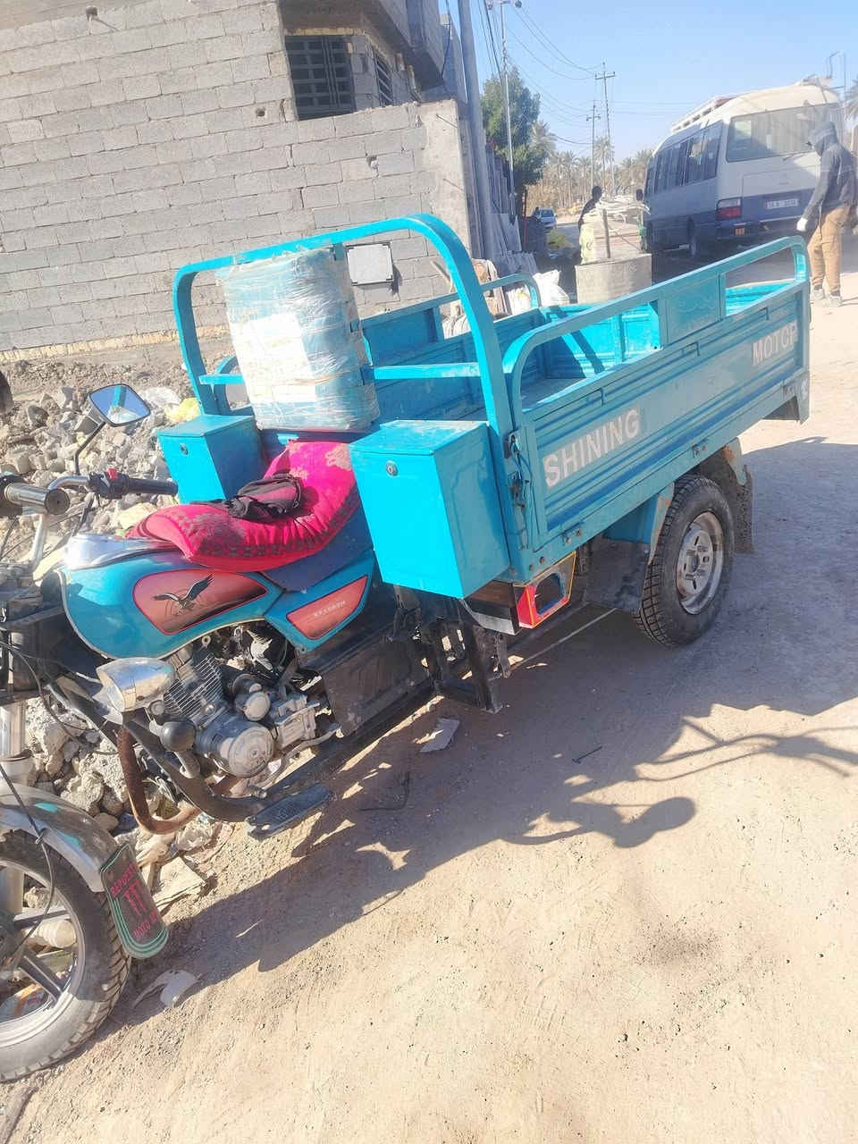 ستوته للبيع موديل 22 السعر 2مليون و١٠٠ بيه مجال شي بسيط العنوان كربلاء الحسينيه رقم الهاتف ***********
