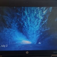 حاسبة HP • موديل قديم • نظيفه