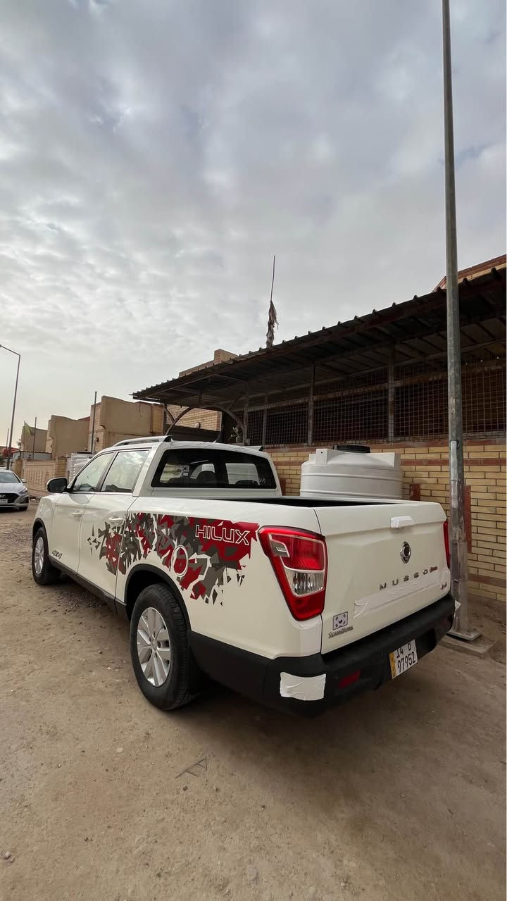 🔻سلام عليكم 
🔻للبيع بيك ام كوري
🔻كراند موسو 2022

🔸المواصفات 🔸
1 تحكم بلدبل فورويل + تو ويل
2 حساسات امامي + خلفي 
3 تبريد قطعتين
4 العينه شاشه 
5 نظام ايكو الاقتصادي 
6 لايت ضباب خلفي

🔻سنويه باسمي مو باسم شركة فقط وكالة  باقي 2 سنوات يكمل القسط استقطاع الاكتروني 

🔻رقم البصرة الجديد 
🔻محرك 2000
🔻ماشية 67 الف كيلو 

🔻سيارة كفالة عامه ماعده بارد شي بسيط 

🔻 سيارة مبدل بيها بستم صارلي سنتين بسبب البانزين ترايك وين ماتريد 

🔻 سيارة كوري كوري كوري 🇰🇷 وليس صيني 

🔻 رجاءا المو شراي لايتصل ويتعب روحه 

🔻 بيع او مراوس 

🔻 سعر 165 وبيه مجال للشراي فقط فقط ⁉️

🔹 رقم الهاتف ( *********** ) البصرة, العراق
