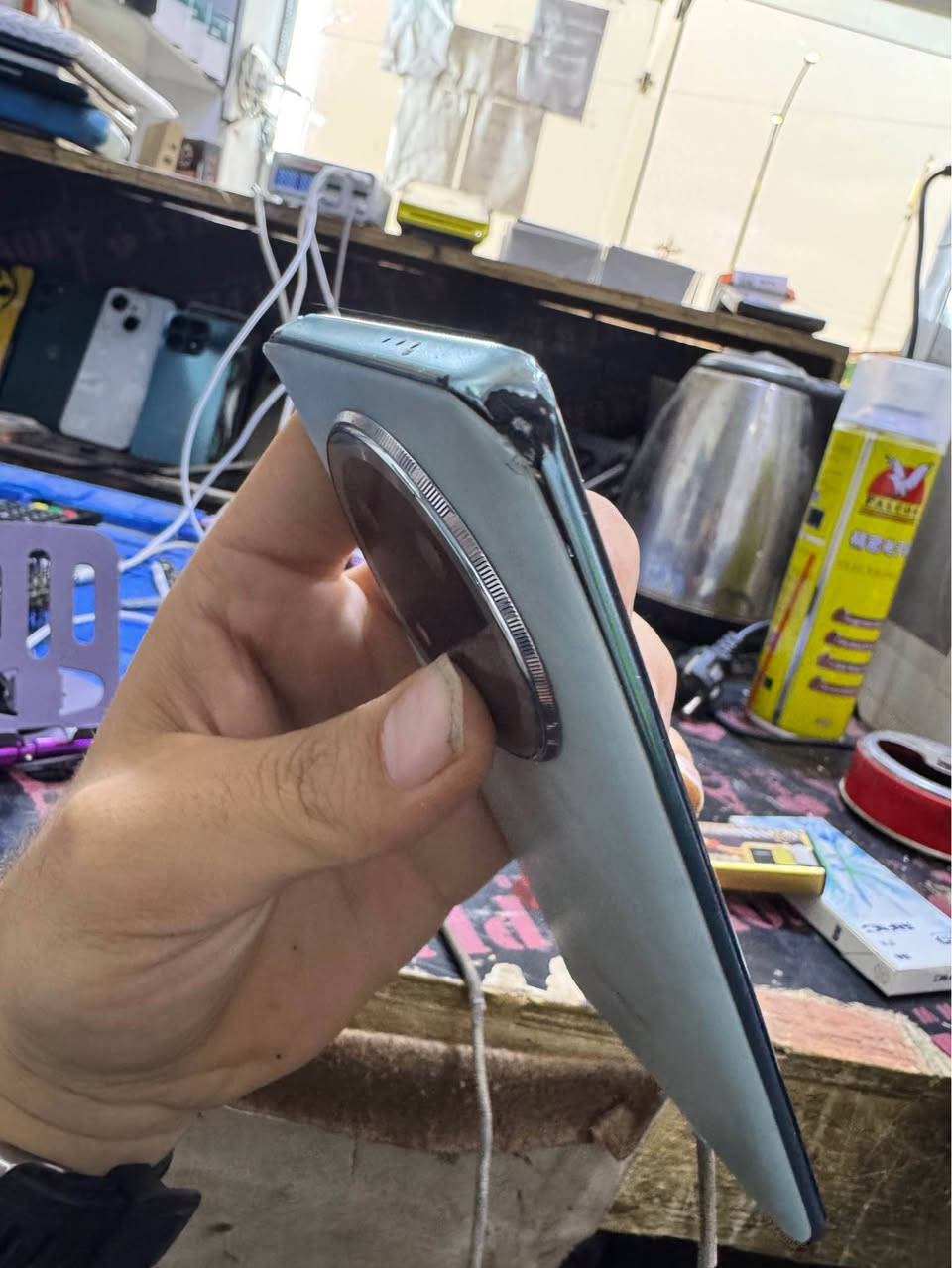 هونر X9c
256 ذاكرة 
عشوائية 12
الجهاز كلشي ممصلح بي ومكفول 
بي رصعات 2 وفطر بل الغلاف مال الكامره  
كلشي شغال بي.ومكفول من التصليح 
وسعره جداً مناسب 
حله ابو خستاوي 
*********** المصيب, بابل
